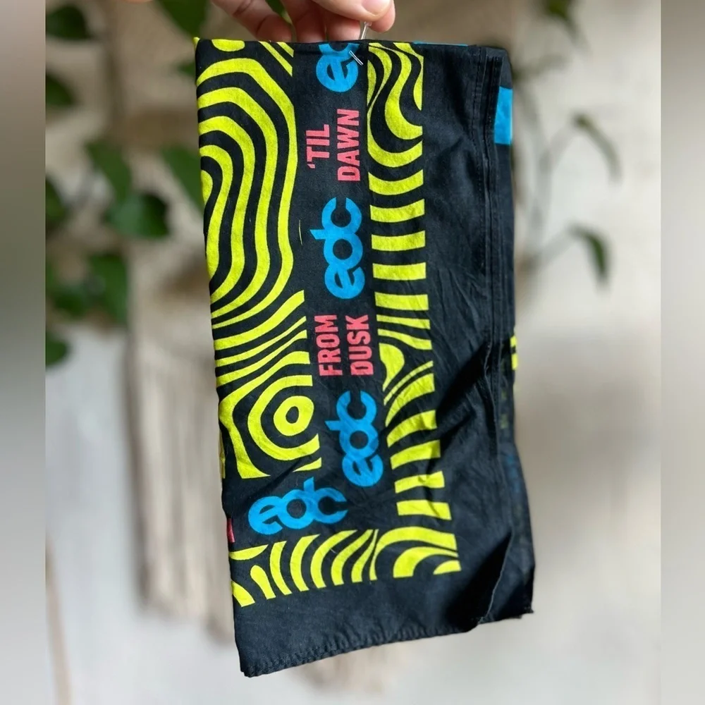 NEW EDC Electric Daisy Carnival From Dusk ’Til Dawn” Bandana Neon Festival Scarf